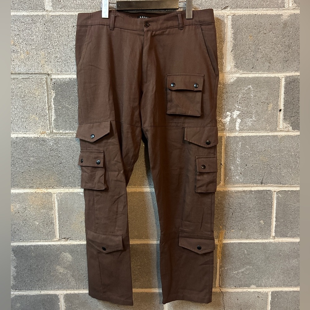 👖 BoohooMAN Brown Utility Cargo Pants - Size L (Fits 36x30)